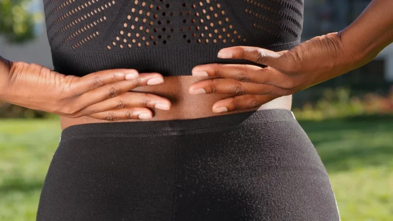 What Are the Symptoms of Lower Back Pain?