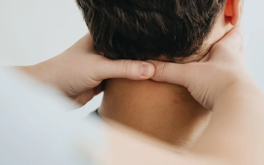 How Do You Cure Neck Pain Fast?