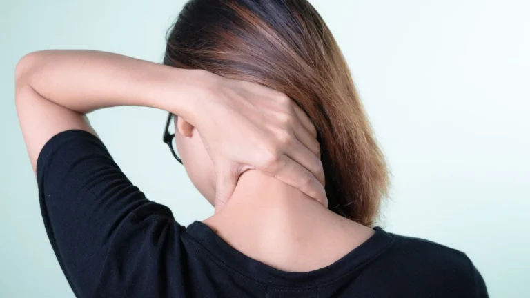How Do You Get Rid of a Stiff Neck in 10 Seconds?
